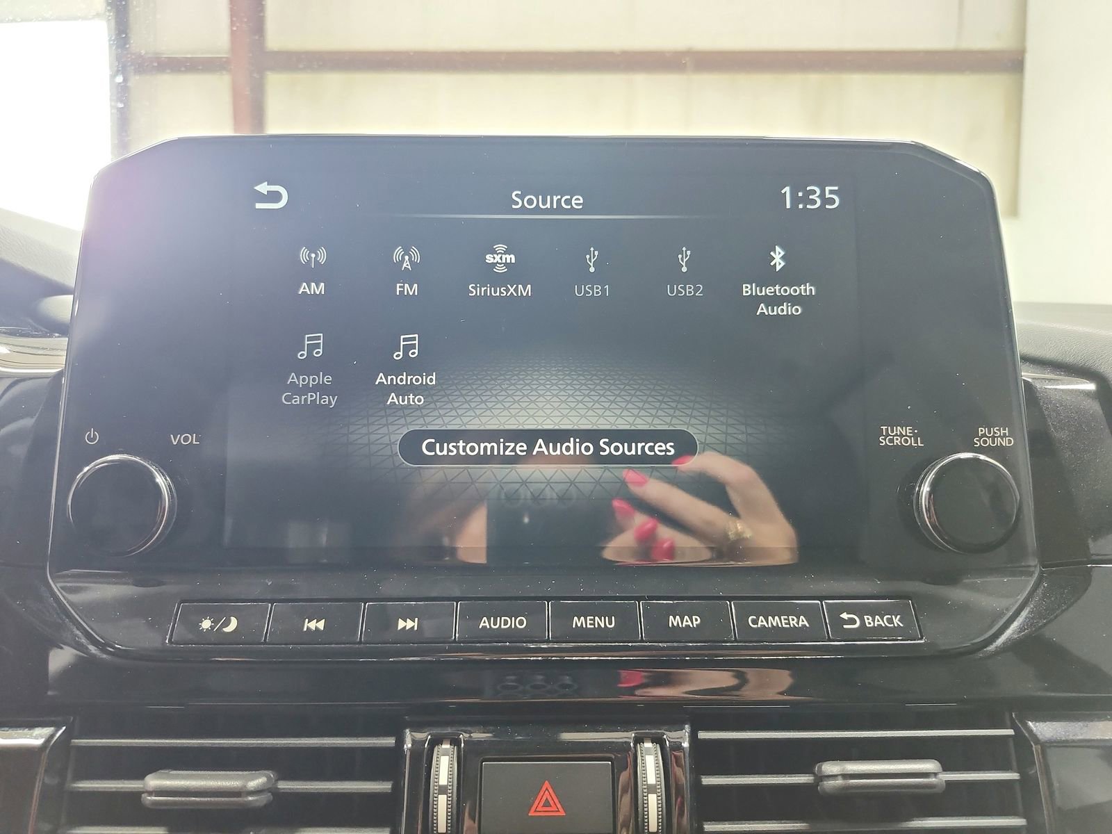 Used 2022 Nissan Pathfinder SL w/ Lighting Package (N92) image 27