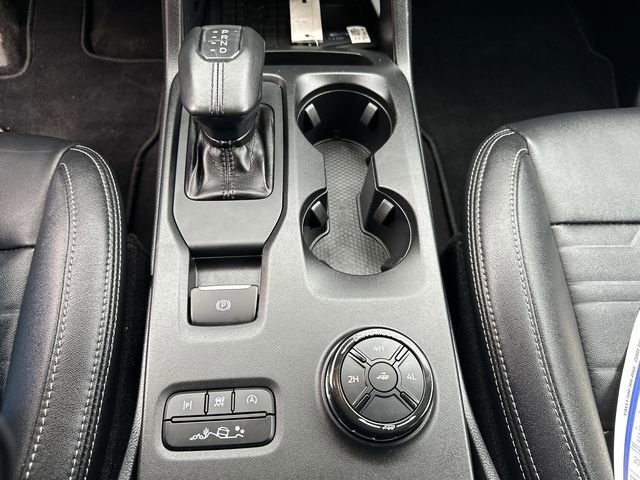 Used 2024 Ford Ranger Lariat w/ FX4 Off-Road Package AWD/4WD image 32