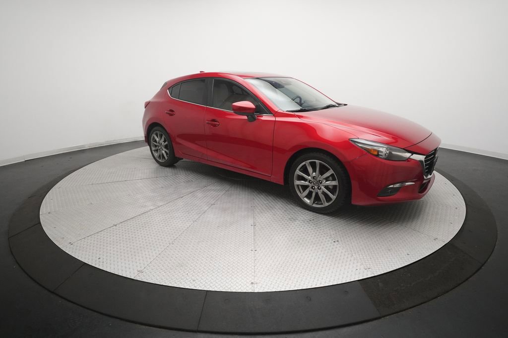 Used 2018 MAZDA MAZDA3 Grand Touring w/ Premium Equipment Package image 34