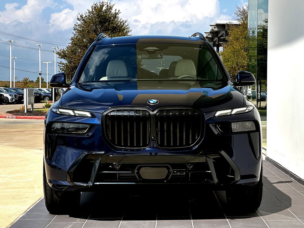 New 2026 BMW X7 xDrive40i w/ M Sport Package image 5