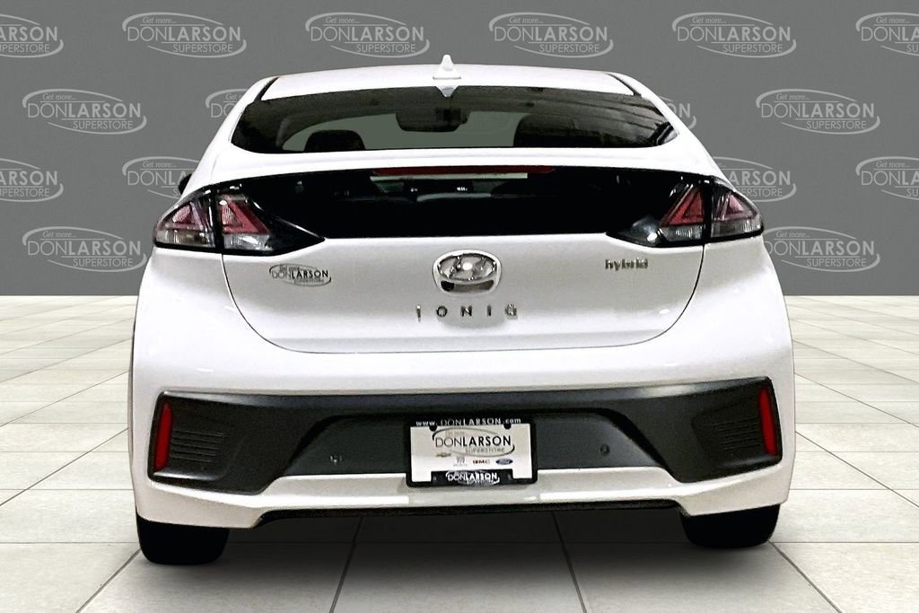 Used 2022 Hyundai Ioniq Limited image 6