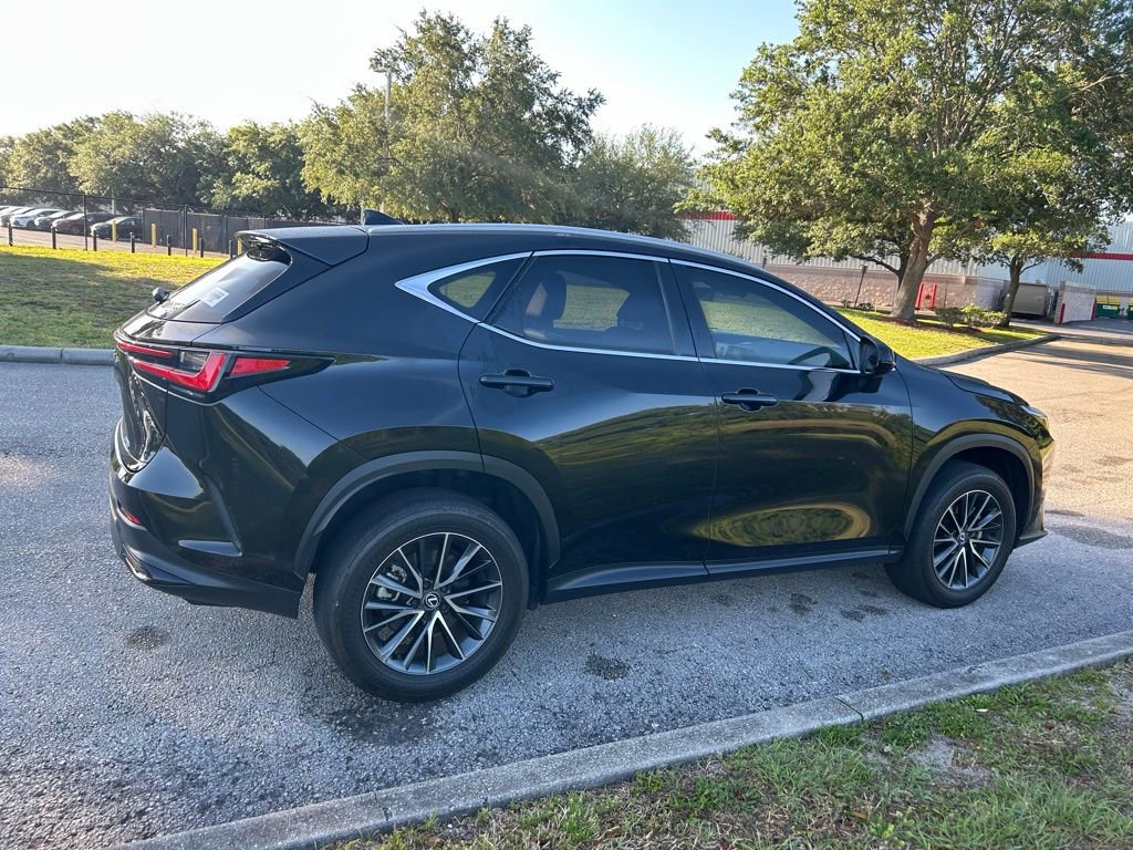 Used 2024 Lexus NX 250 FWD w/ Cold Area Package image 5