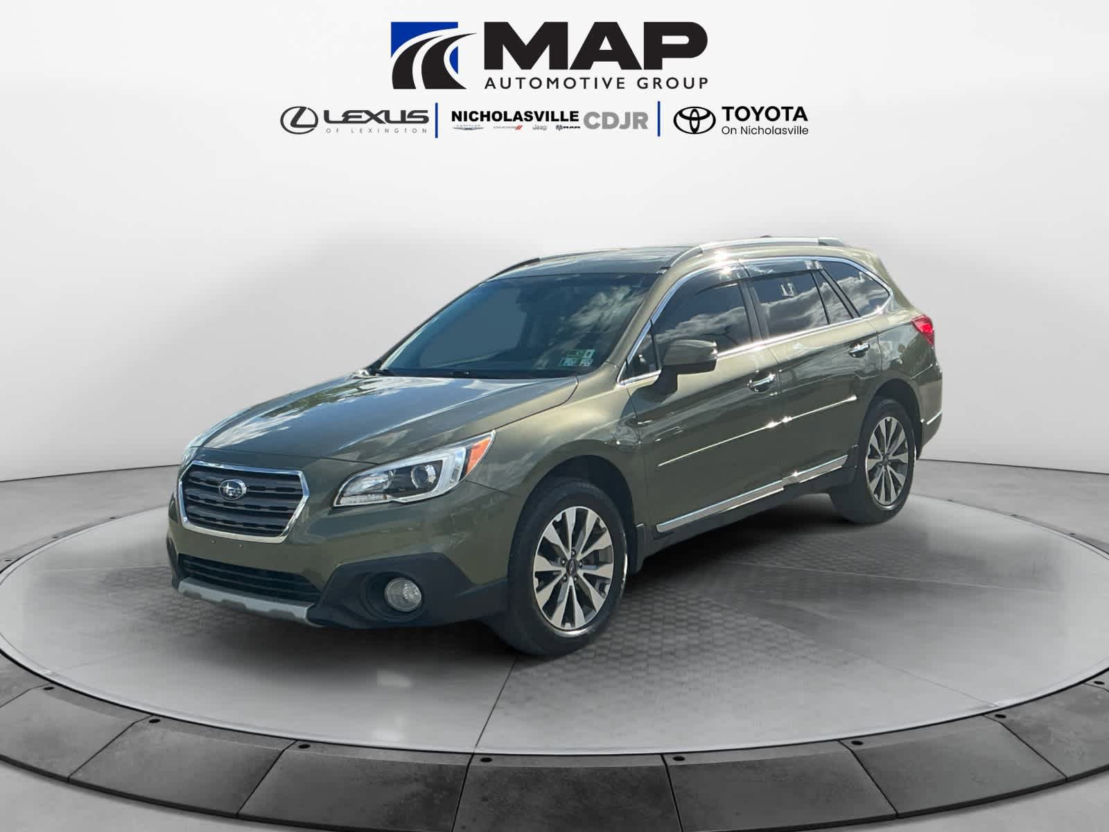 Used 2017 Subaru Outback 2.5i Touring w/ Popular Package #5A AWD/4WD image 1