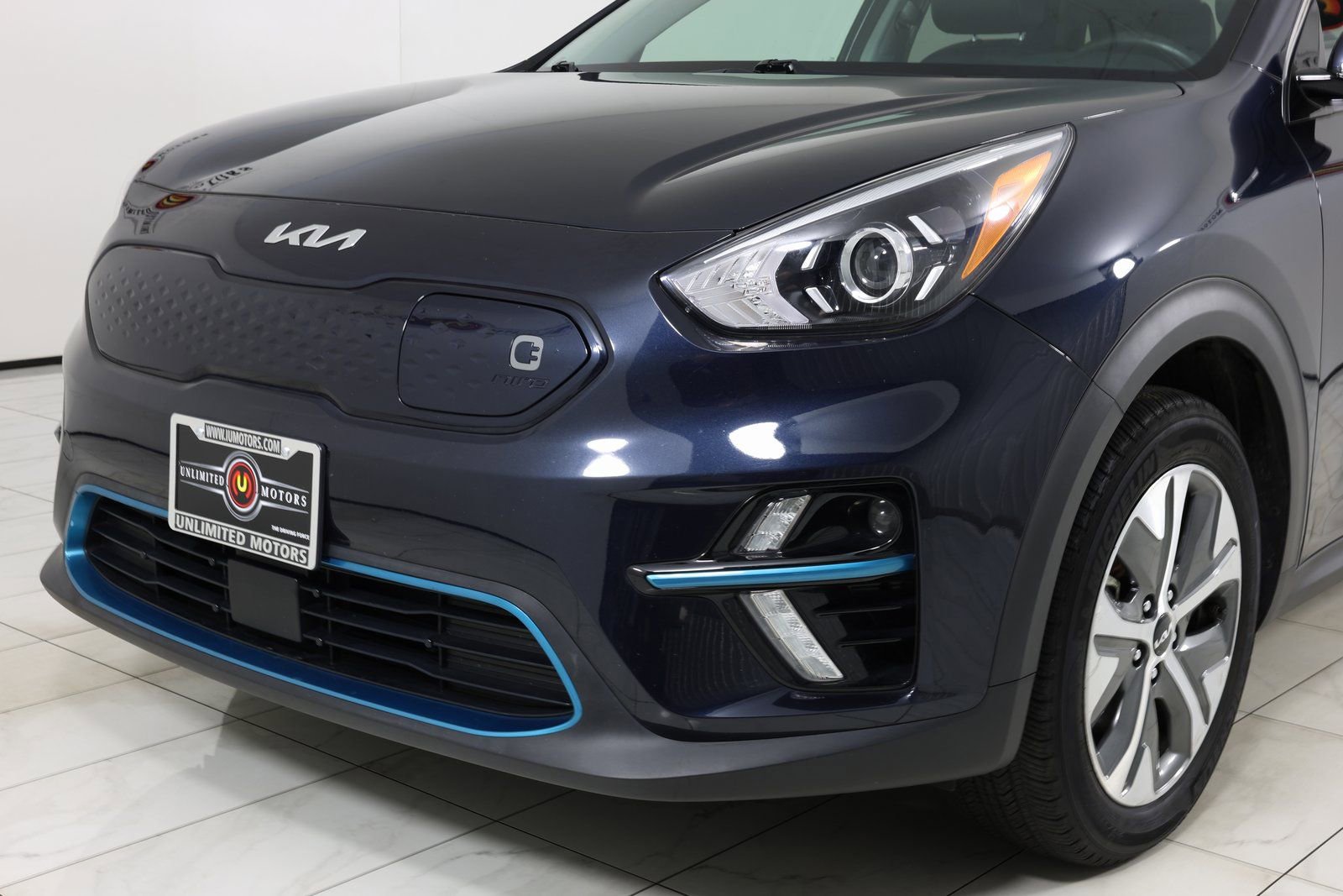 Used 2022 Kia Niro EX Premium w/ Cold Weather Package image 45
