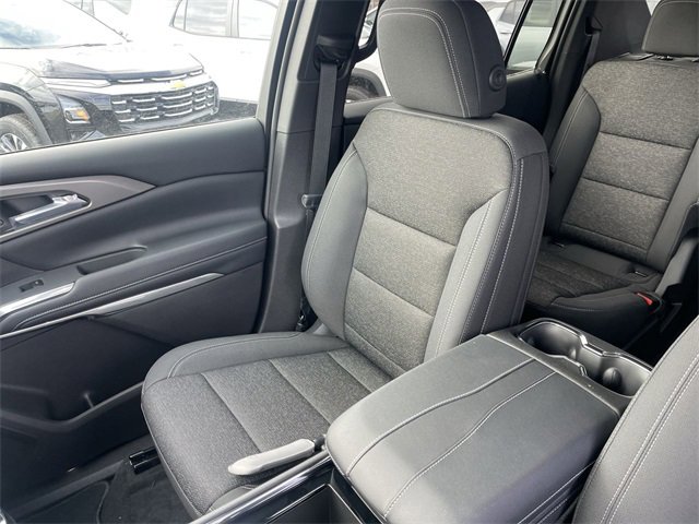 New 2026 Chevrolet Traverse LT w/ Driver Confidence Package image 25