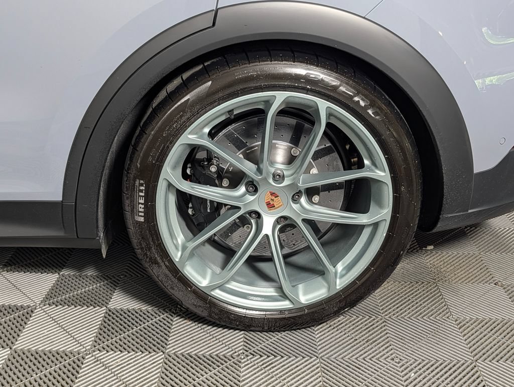 Certified 2026 Porsche Cayenne Turbo GT AWD/4WD image 12