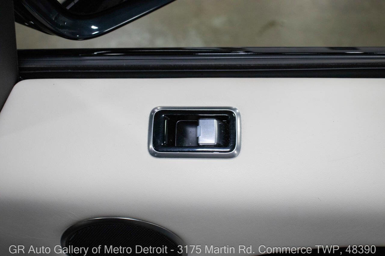 Used 2022 Land Rover Range Rover Sport HST image 37