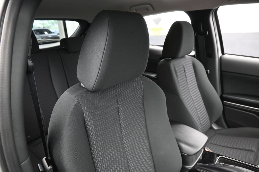 New 2026 Mitsubishi Eclipse Cross LE AWD/4WD image 38