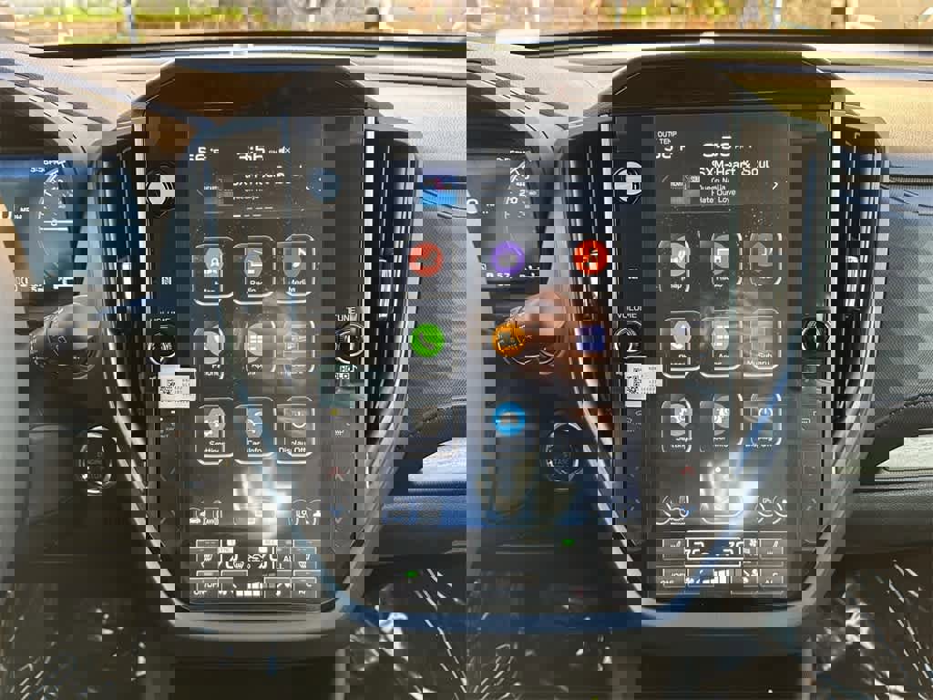 New 2025 Subaru Forester Limited image 17