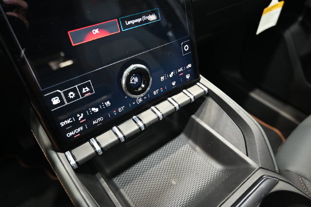 New 2026 GMC Terrain AT4 w/ Convenience Package III AWD/4WD image 14