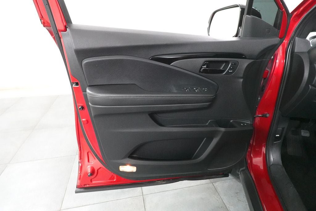 Used 2023 Honda Passport Elite image 20