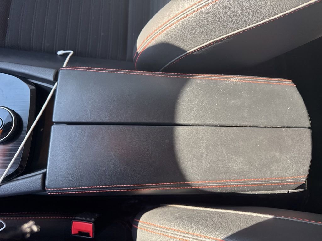 Used 2025 Nissan Rogue SV image 13