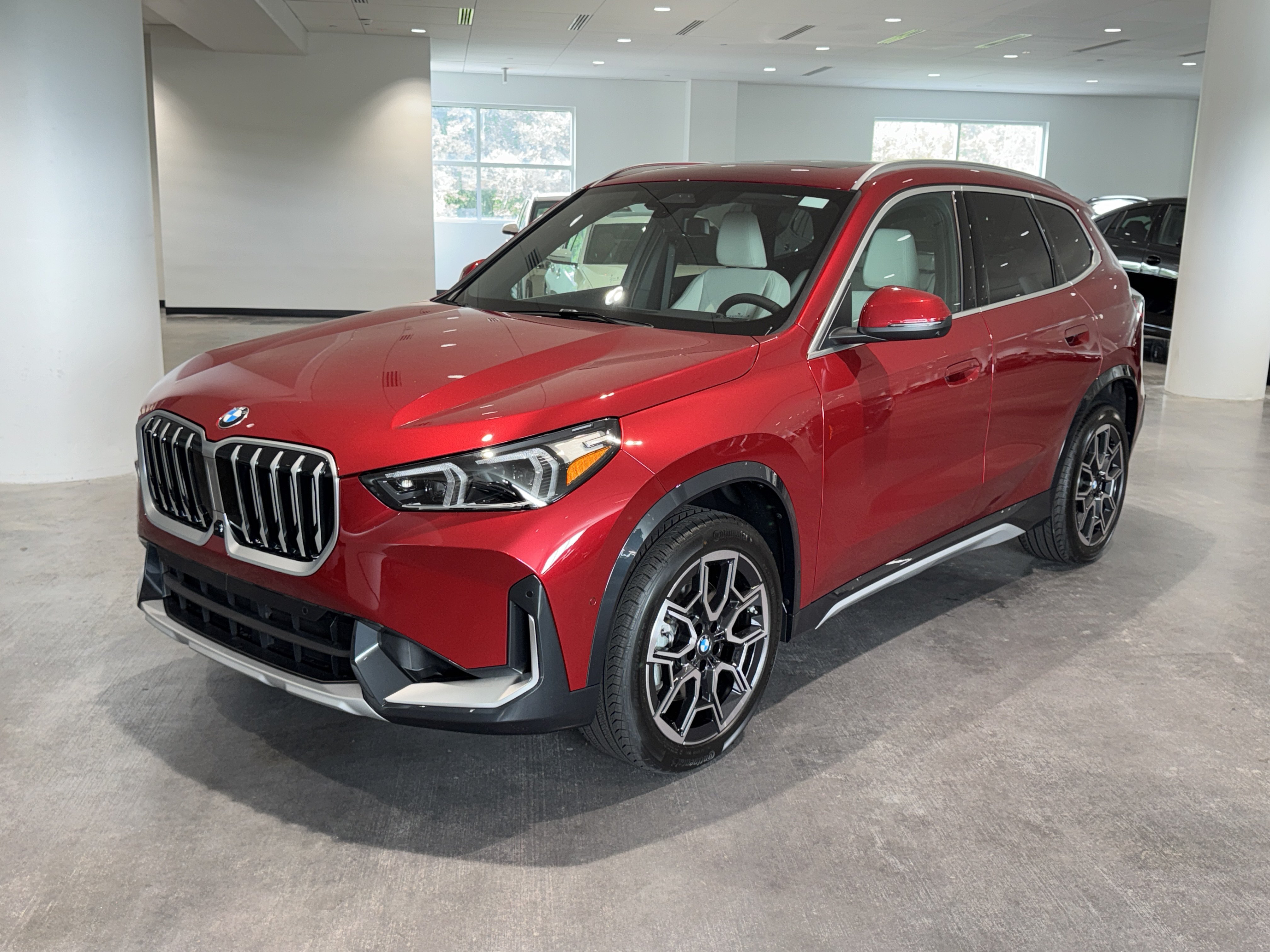New 2026 BMW X1 xDrive28i w/ Technology Package AWD/4WD image 3