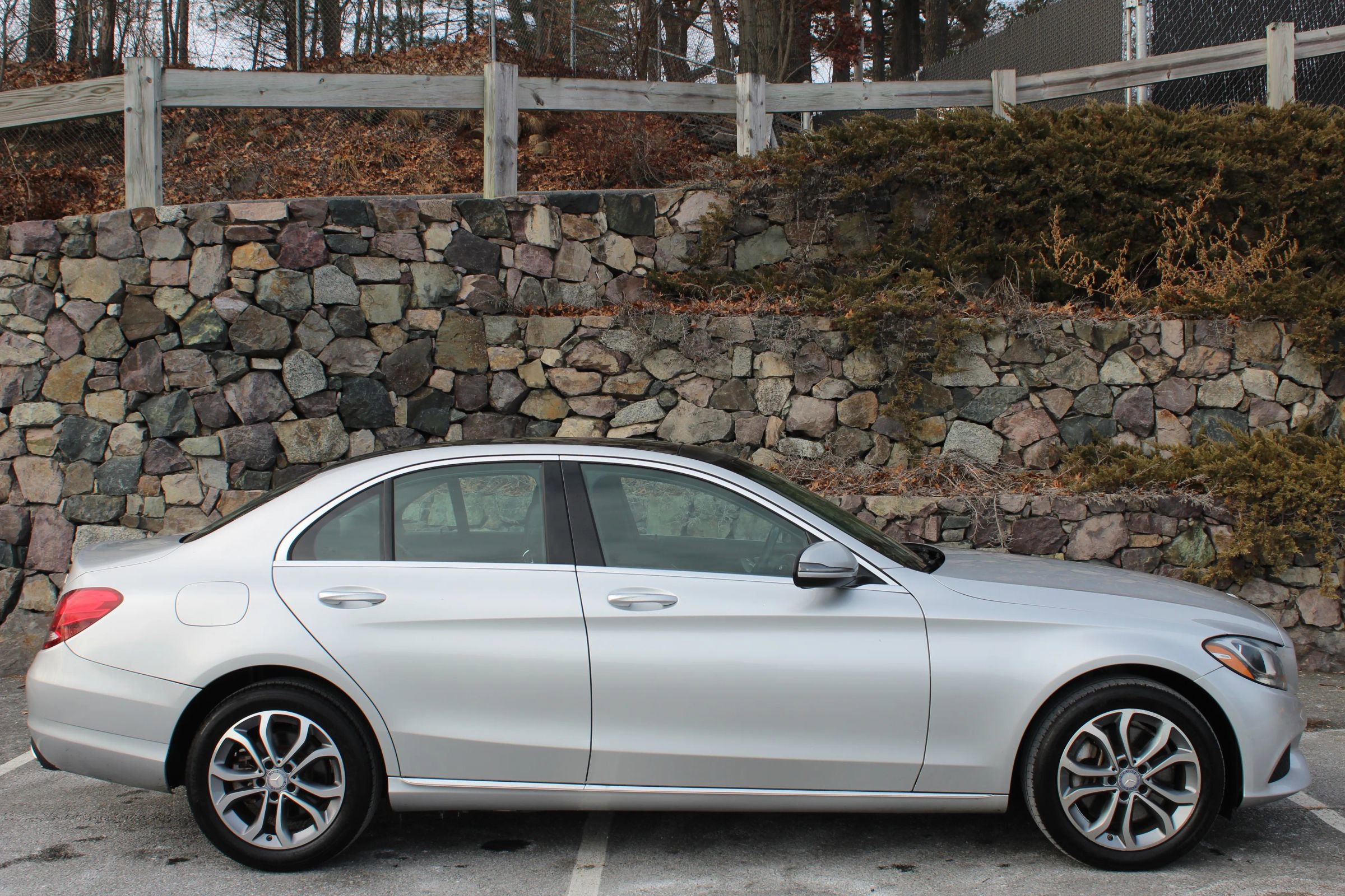 Used 2017 Mercedes-Benz C 300 4MATIC Sedan image 5