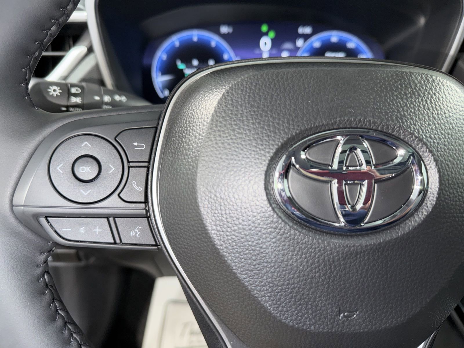 New 2026 Toyota Corolla Cross XLE AWD/4WD image 32