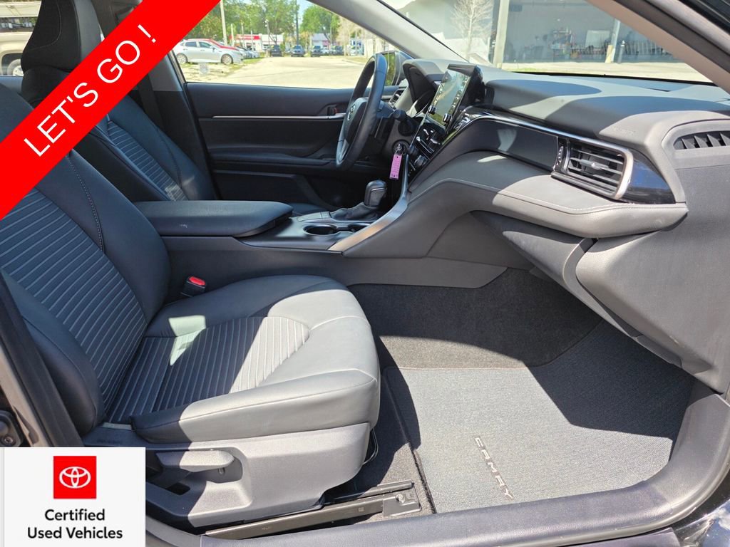 Used 2024 Toyota Camry SE FWD image 14