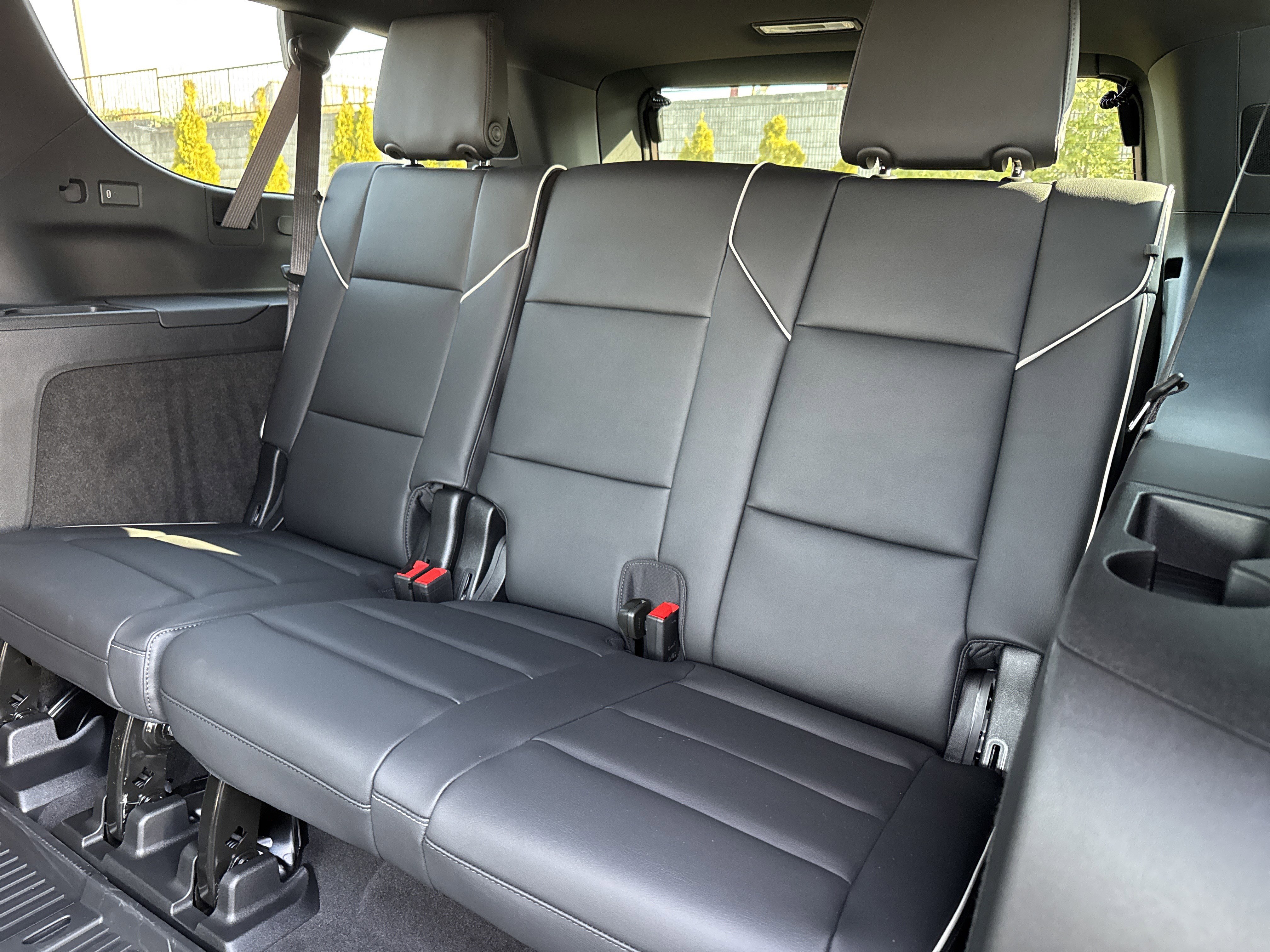 Used 2026 Cadillac Escalade ESV Sport w/ Touring Package image 34