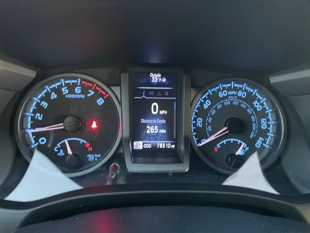 Used 2022 Toyota Tacoma TRD Sport w/ Technology Package image 16