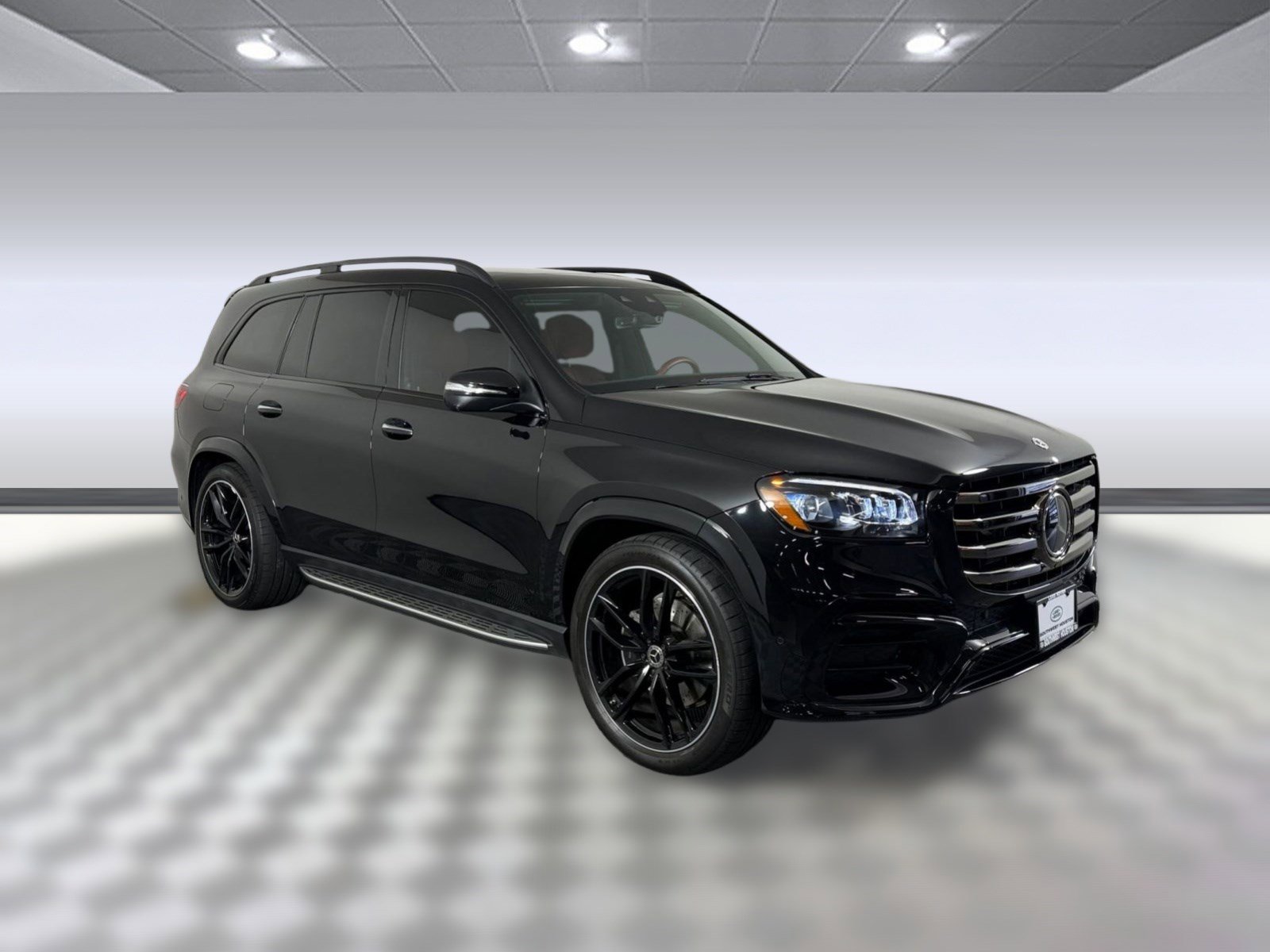 Used 2025 Mercedes-Benz GLS 580 4MATIC image 7