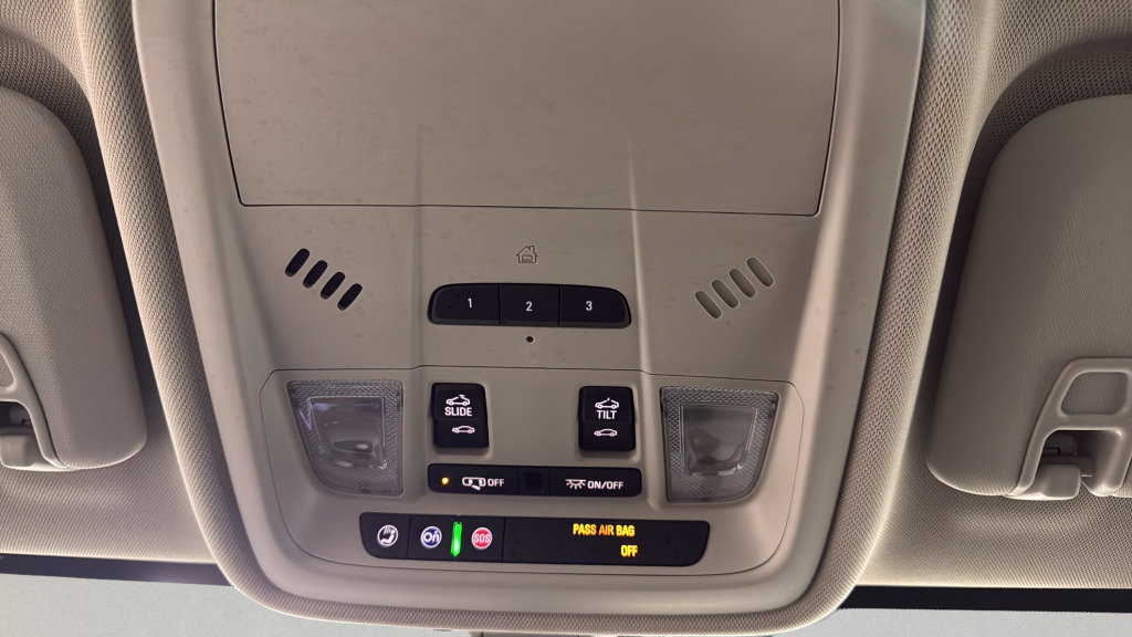 Used 2018 Buick Regal Preferred image 31