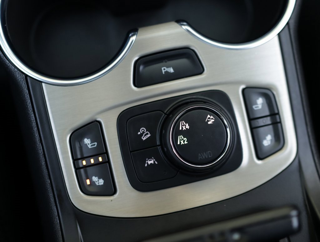 Used 2023 GMC Terrain Denali image 18