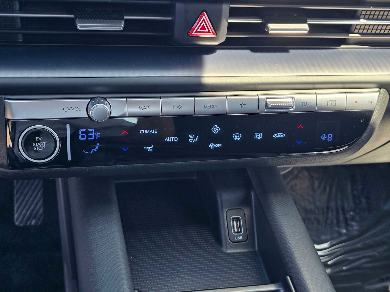 Used 2024 Hyundai Ioniq 6 SE image 30