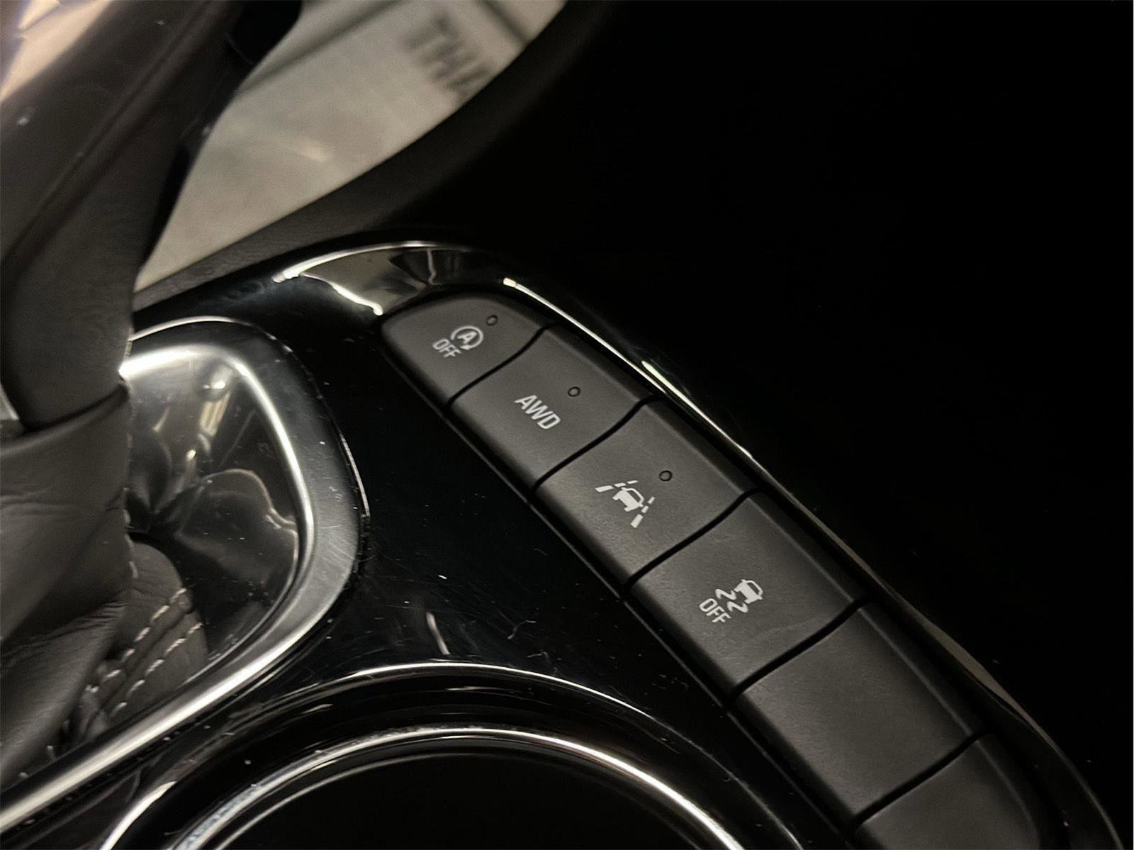 Used 2023 Buick Encore GX Select w/ Sport Touring Package image 18