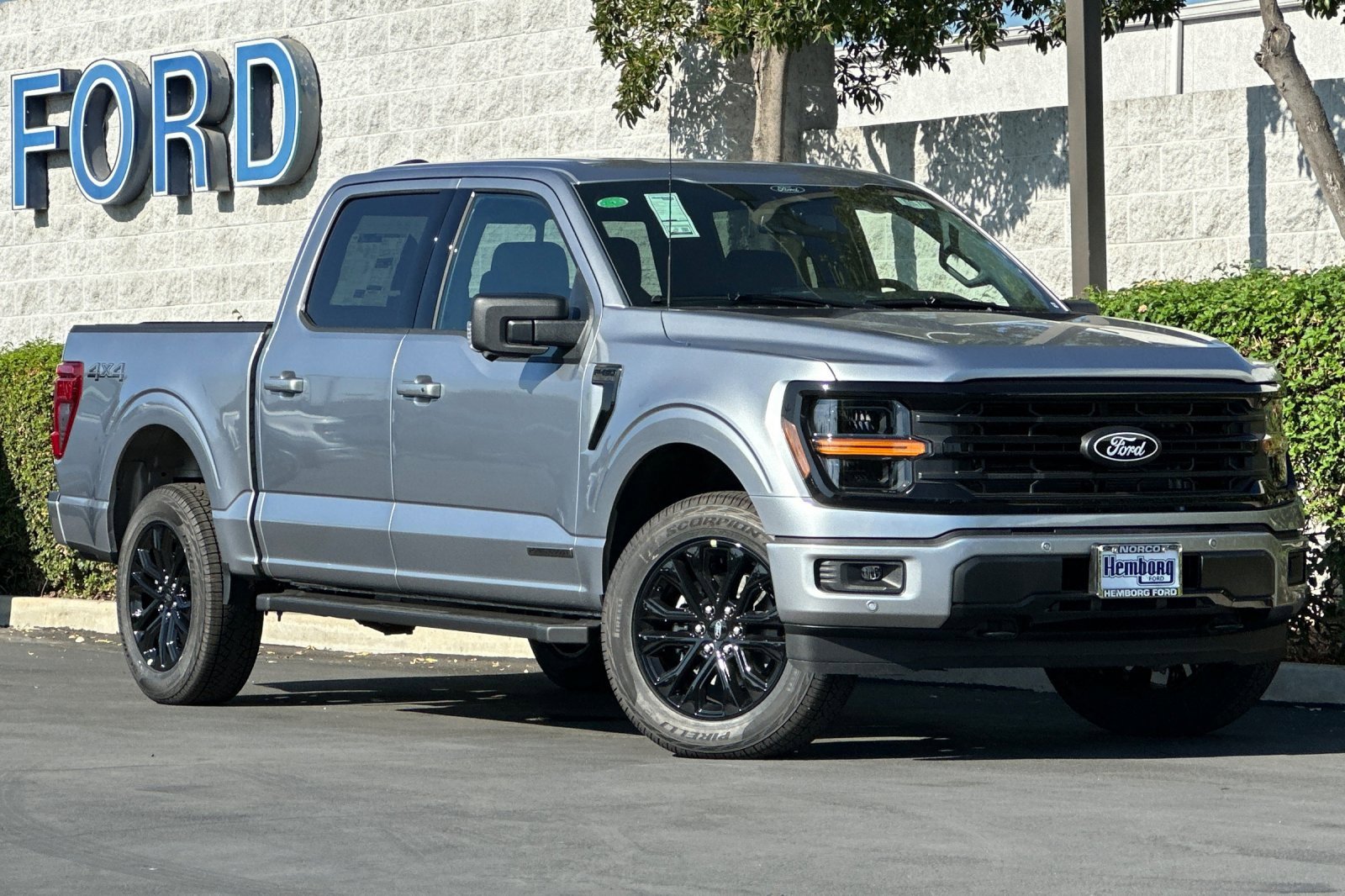 New 2025 Ford F150 XLT w/ Equipment Group 302A MID image 2