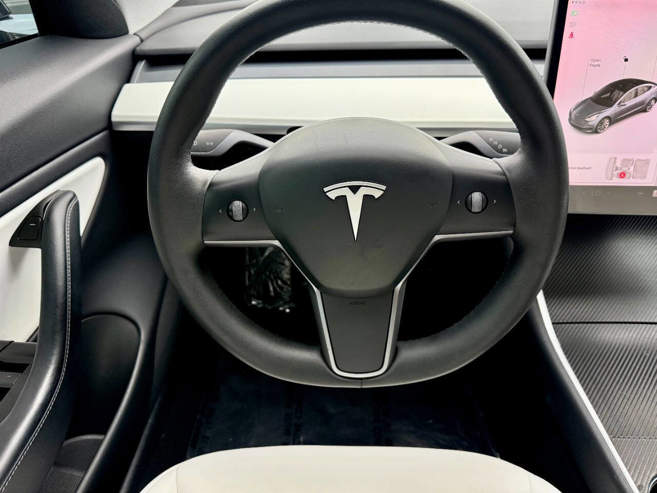 Used 2020 Tesla Model 3 Standard Range Plus image 10