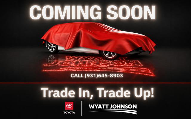 Used 2021 Toyota RAV4 XLE w/ Convenience Package FWD image 1