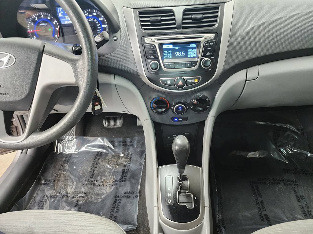 Used 2017 Hyundai Accent SE FWD image 16