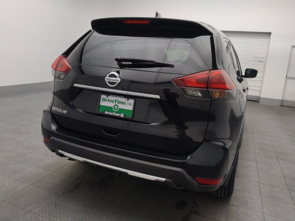Used 2018 Nissan Rogue S image 7