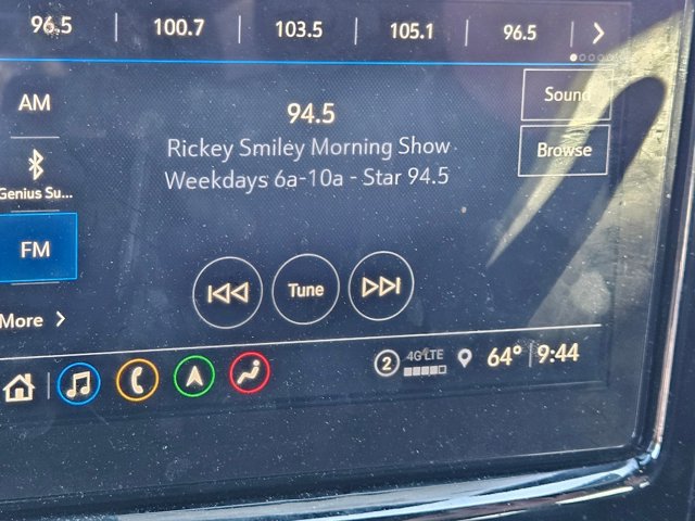 Used 2023 Chevrolet Traverse RS image 10