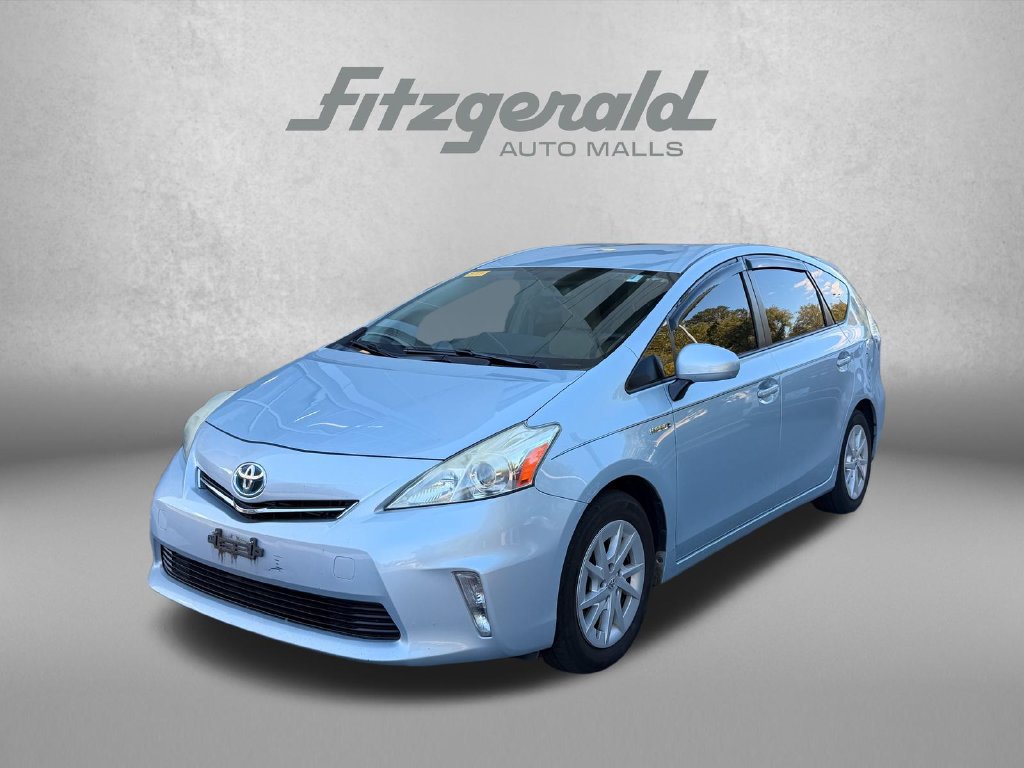 Used 2014 Toyota Prius V Three FWD image 3