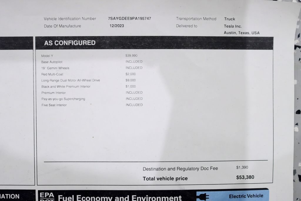 Used 2023 Tesla Model Y Long Range AWD/4WD image 2