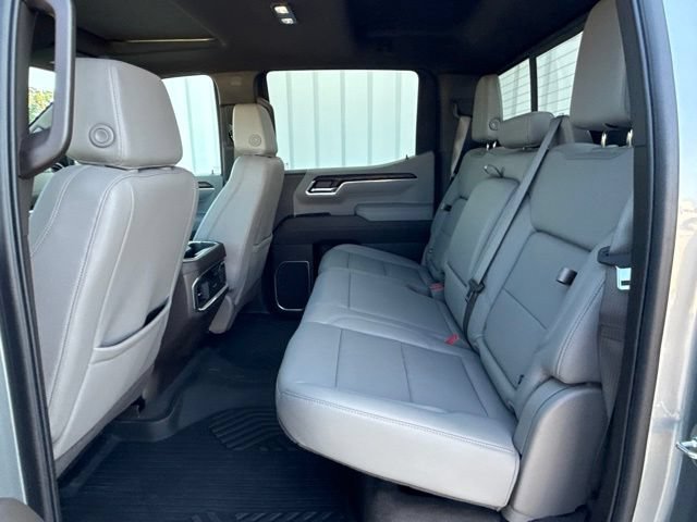 Used 2026 GMC Sierra 1500 SLT w/ SLT Premium Plus Package AWD/4WD image 14