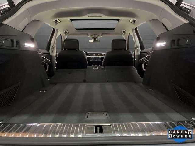 Used 2023 Audi e-tron Premium Plus image 88