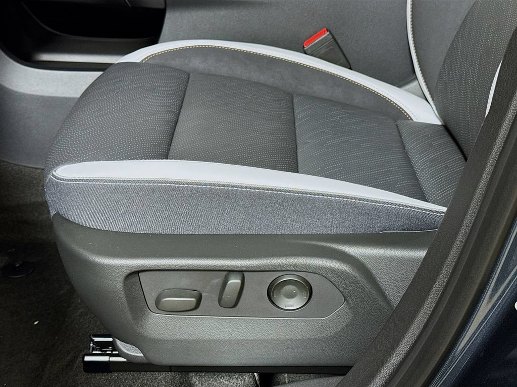 New 2026 Buick Envision Sport Touring AWD/4WD image 17