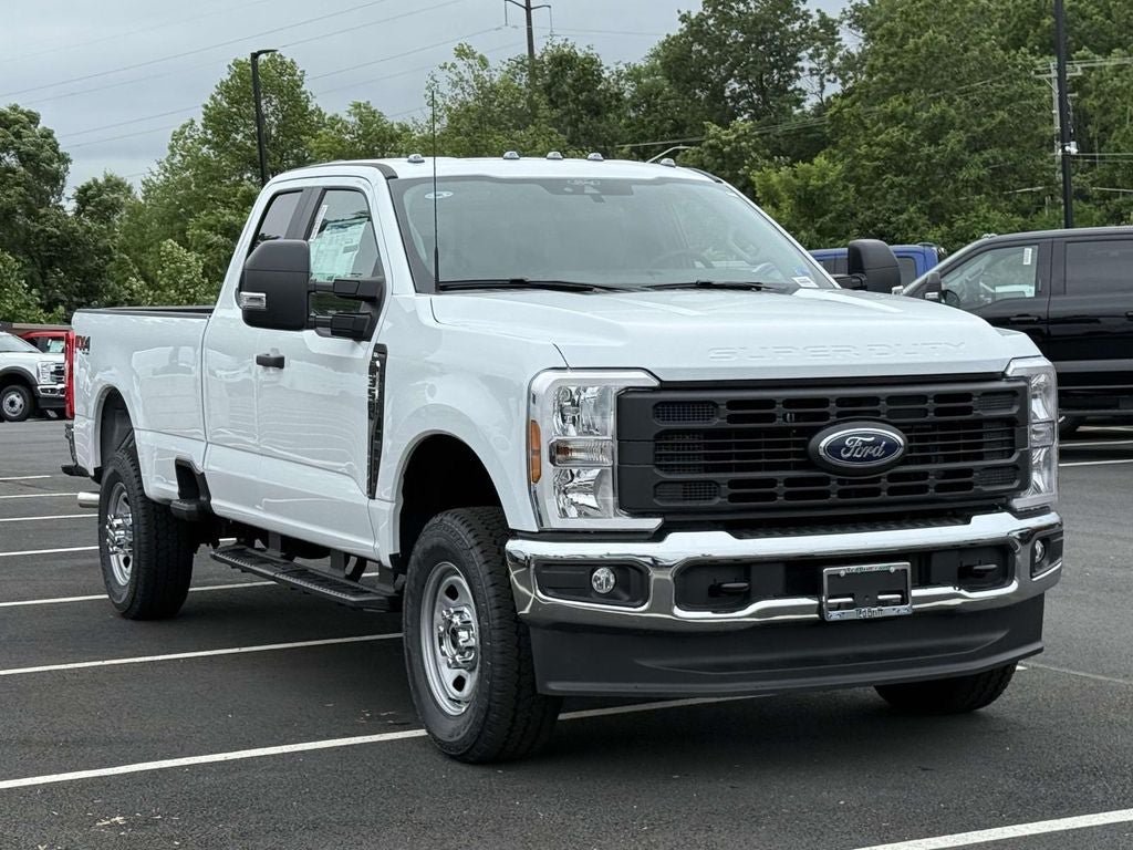 New 2026 Ford F350 XL w/ FX4 Off-Road Package AWD/4WD image 1