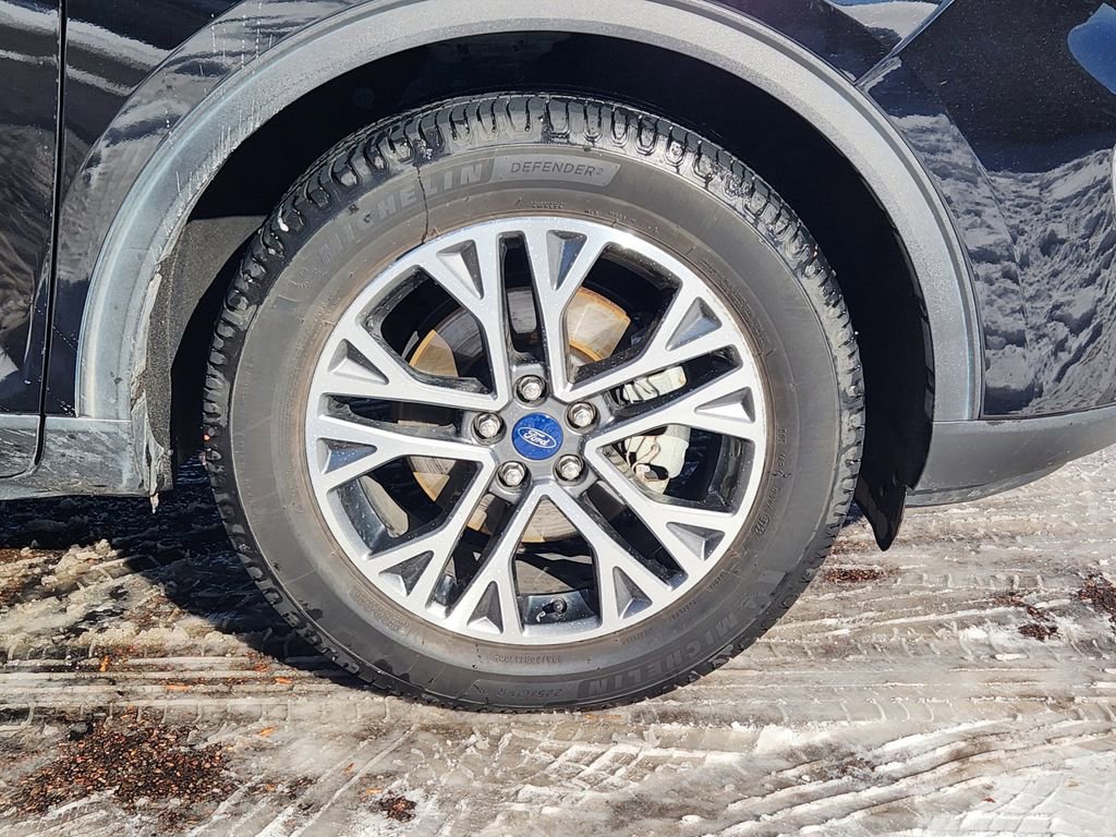 Used 2020 Ford Escape SEL image 29