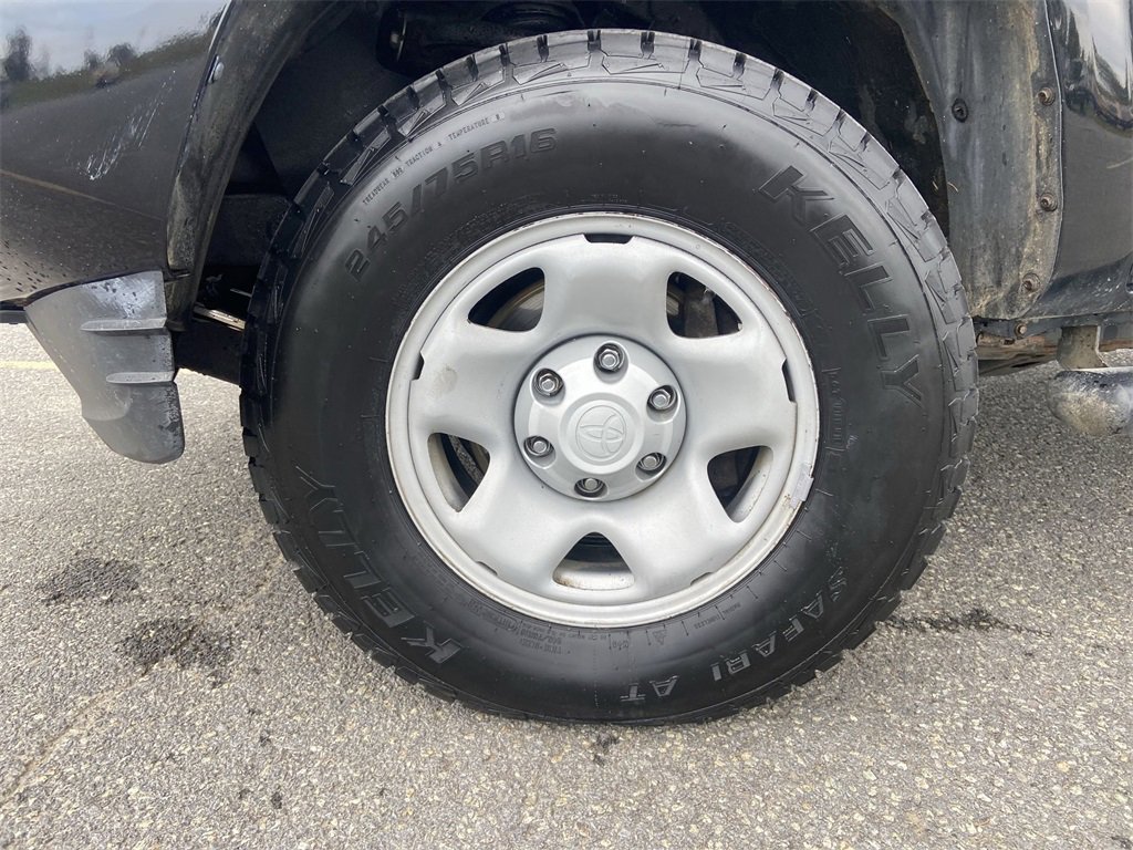 Used 2019 Toyota Tacoma SR w/ SR Convenience Package image 31