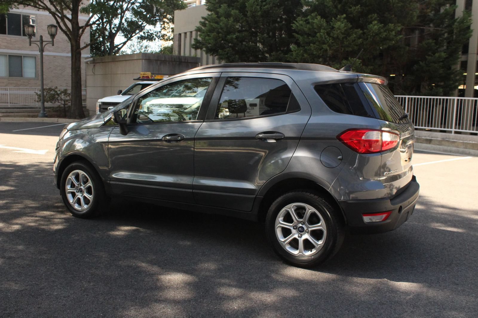 Used 2018 Ford EcoSport SE FWD image 8