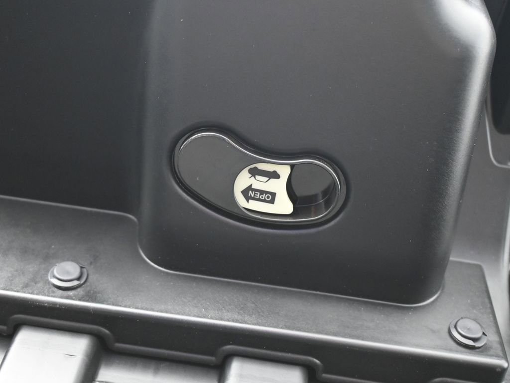 Used 2025 RAM 1500 Limited image 42