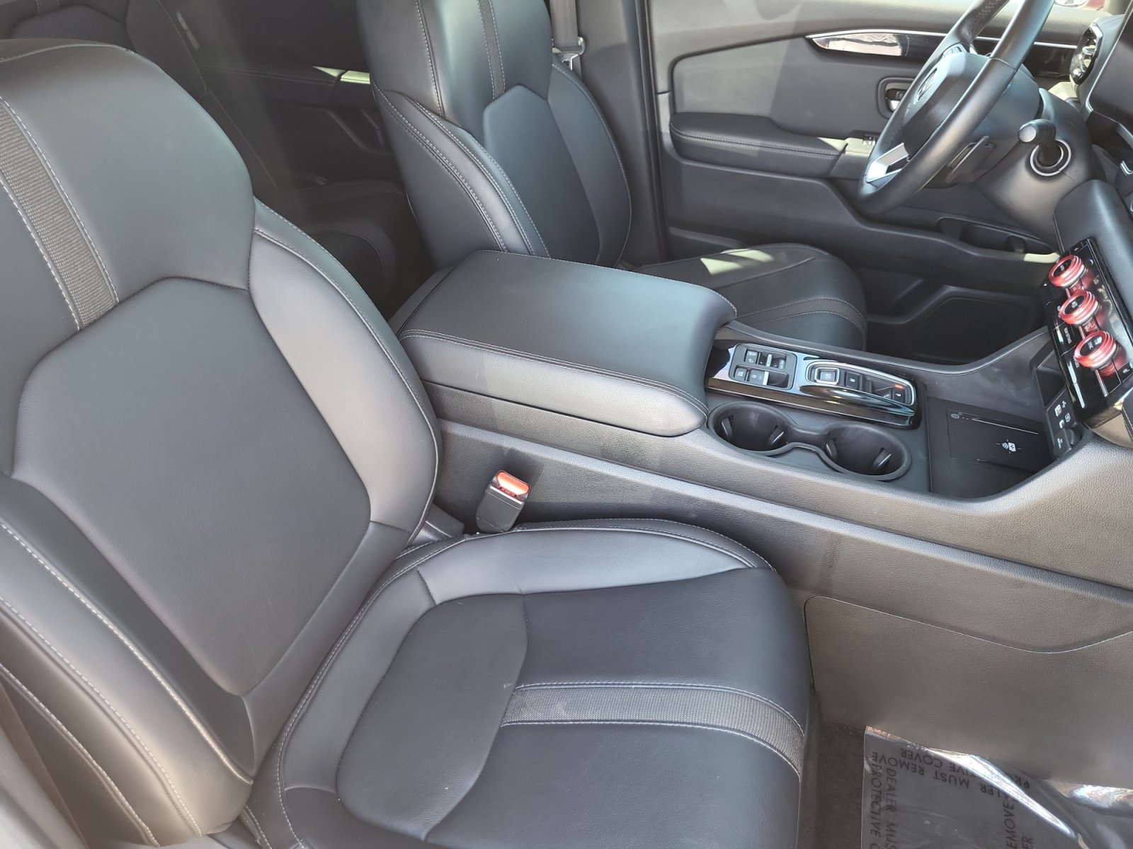Used 2025 Honda Pilot Touring image 31