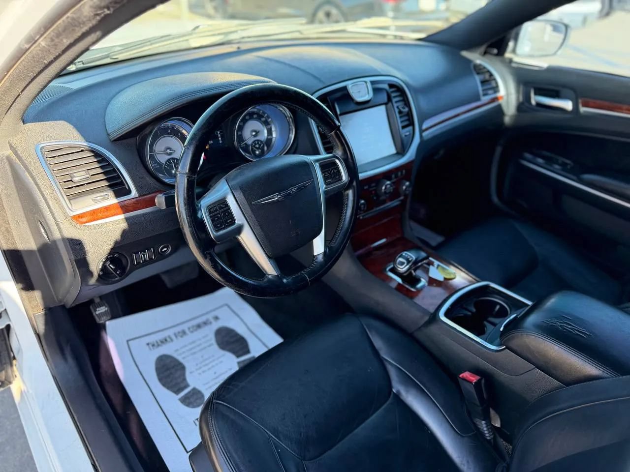 Used 2012 Chrysler 300 Limited RWD image 23