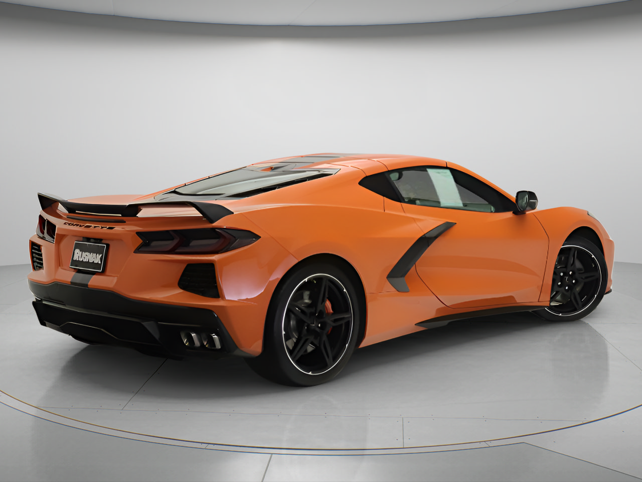 Used 2022 Chevrolet Corvette Stingray Premium Cpe w/ Z51 Performance Package RWD image 4