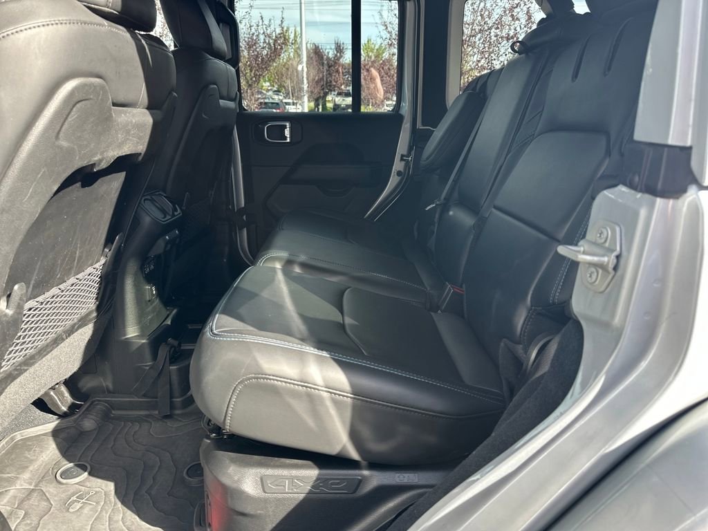 Used 2024 Jeep Wrangler Unlimited Rubicon 4xe image 14