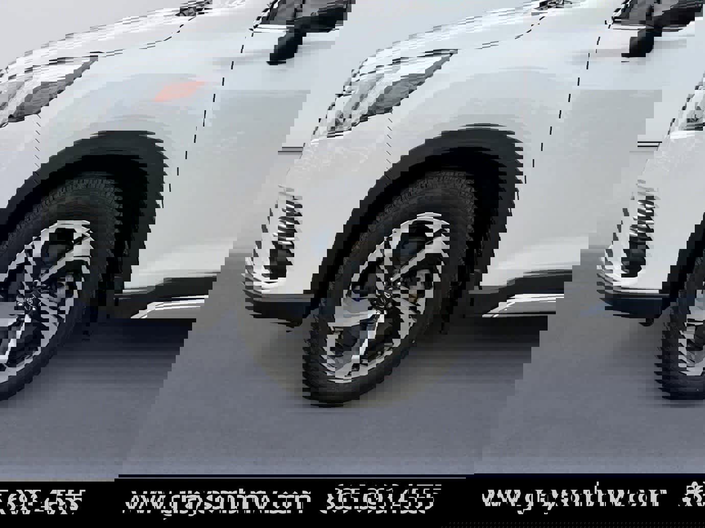 Used 2022 Subaru Forester Touring image 9