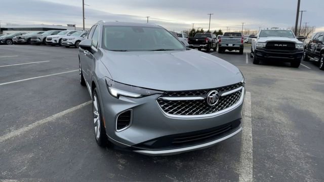 Used 2023 Buick Envision Avenir image 4