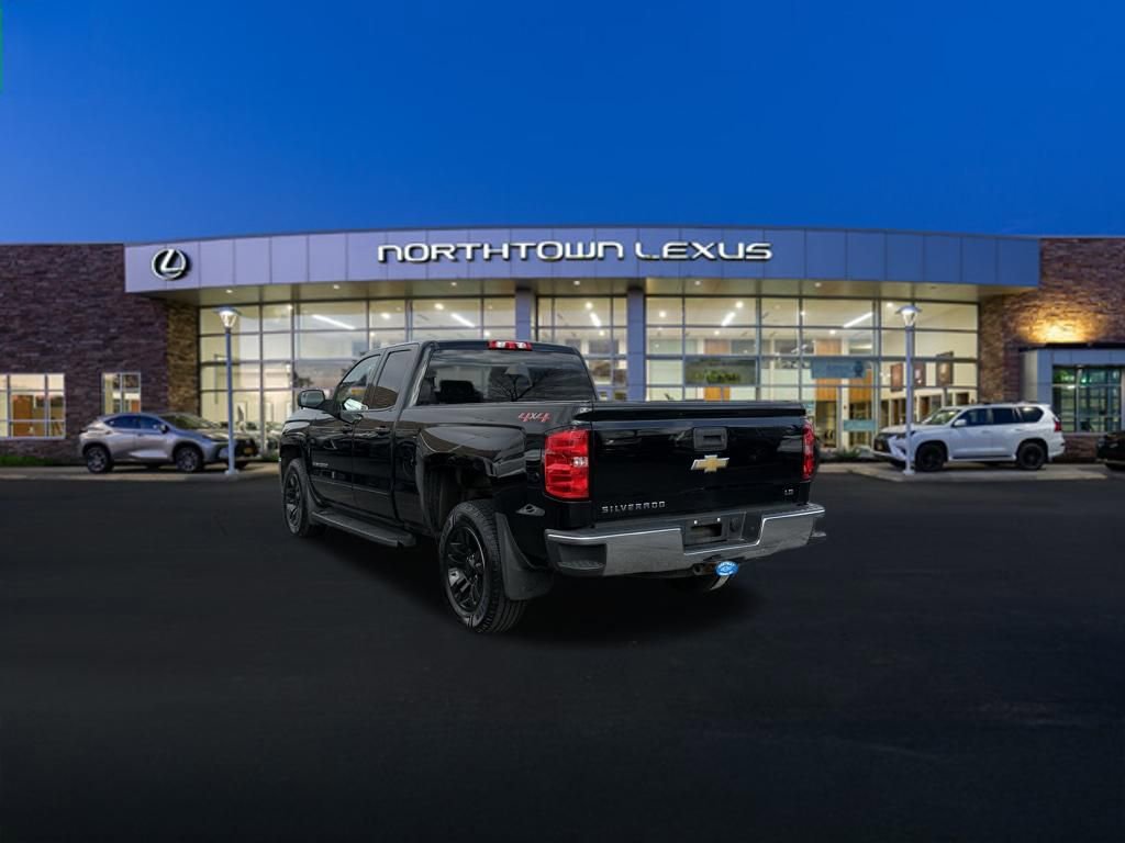 Used 2019 Chevrolet Silverado 1500 LT w/ All Star Edition image 19